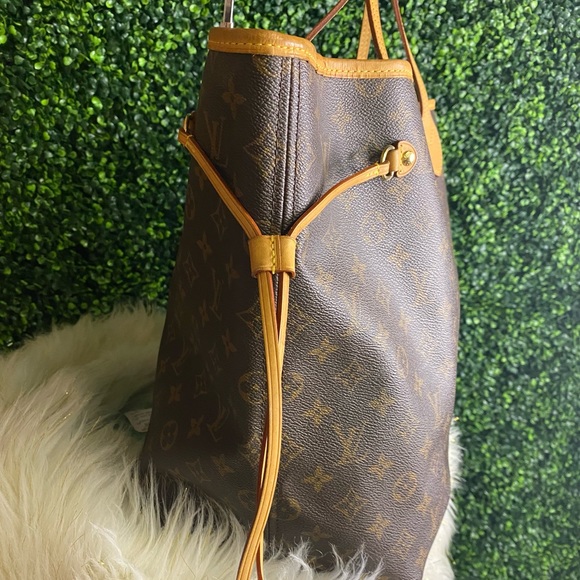 Product details: Authentic Preloved Neverfull GM - Picture 6 of 9